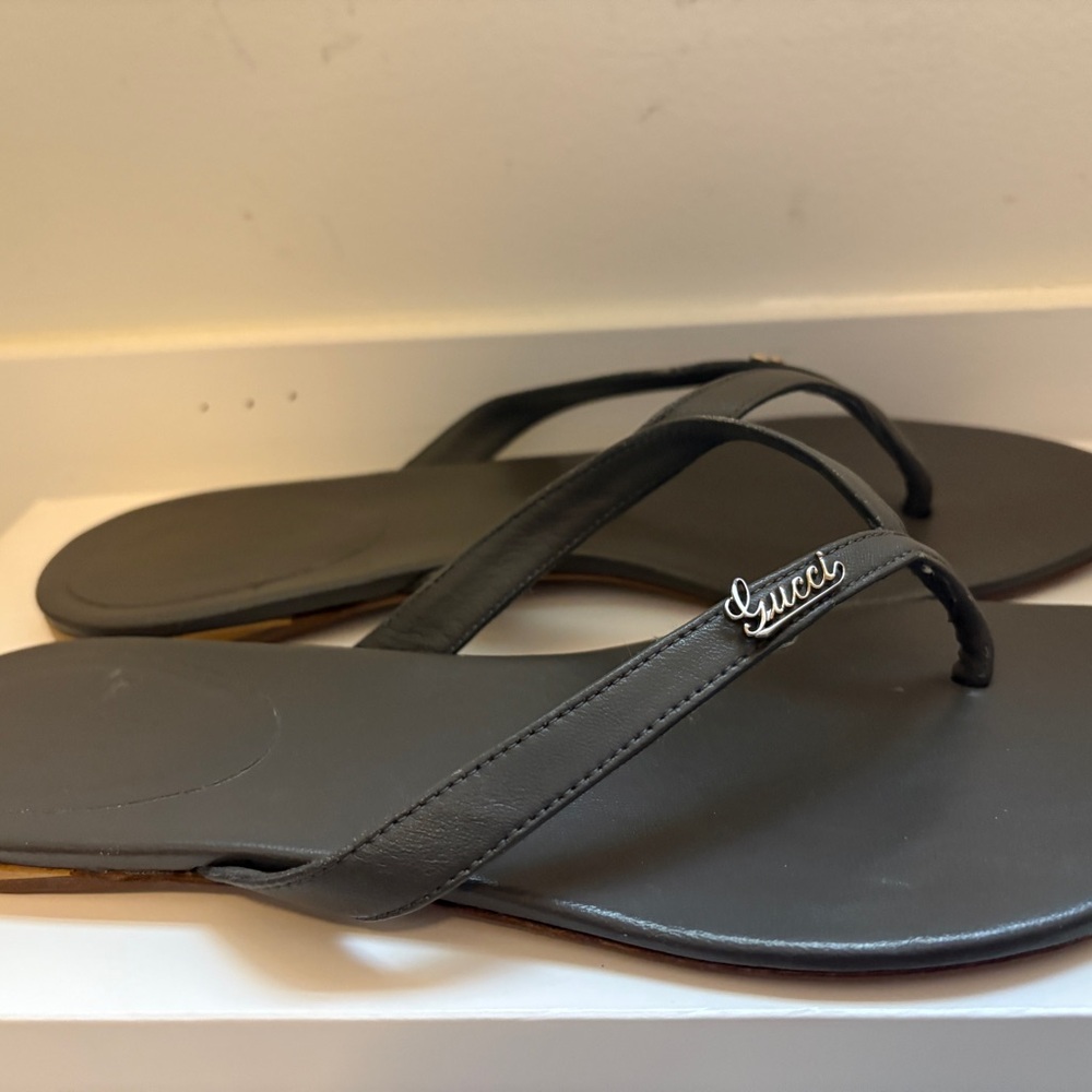 Gucci Gray Sandals Elegant Design size 8 - Picture 9 of 14
